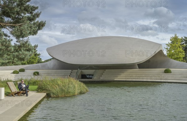 Porsche Pavilion, Autostadt Volkswagen, Wolfsburg, Lower Saxony, Germany, Europe