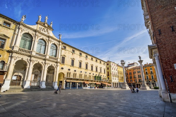 Chiesa di San Vincenzo, Piazza dei Signori, Vicenza, Veneto, Italy, Europe