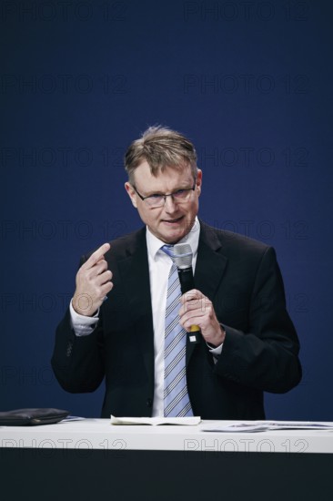 Stefan Kooths, German economist, recorded at the event, Wir hören zu | Gipfel der CDU/CSU-Fraktion