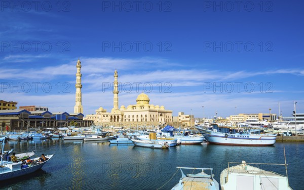 Al Mina Mosque, Hurghada, Red Sea, Egypt, Africa