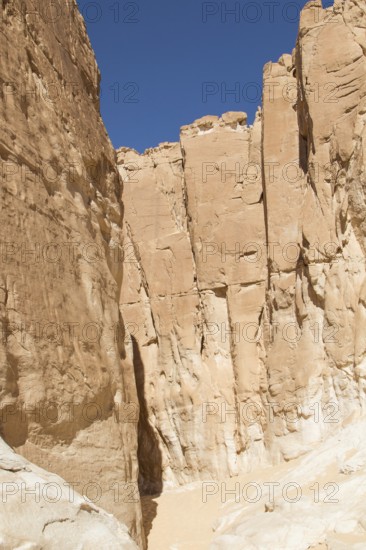 White canyon with yellow rocks, sunny day. Egypt, desert, the Sinai Peninsula, Nuweiba, Dahab