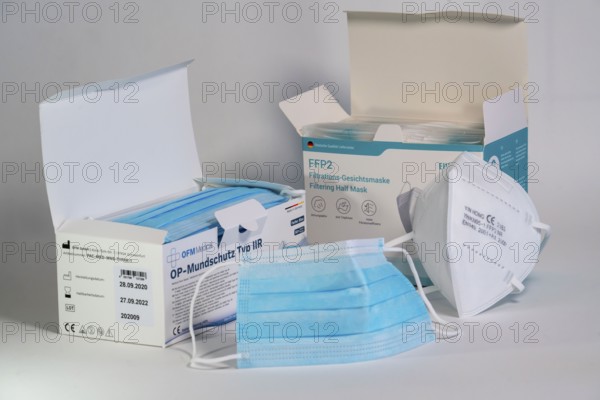 Packs of FFP2 protective masks and surgical face masks, face masks, with CE marking
