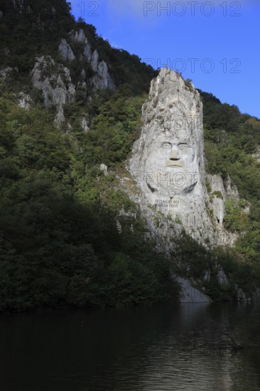 Wallachia, statue of the Dacian king Decebalus, Decebalus Rex Dragan Fecit, 40 metre high statue