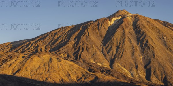 Panorama during the ascent to Alto de Guajara, 2715m, over the Teide National Park, Parque Nacional