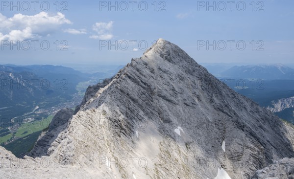 Jubiläumsgrat, view of Alpspitze, high mountains, Wetterstein range, Bavaria, Germany, Europe