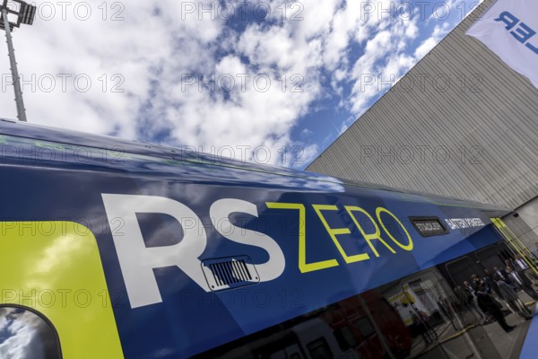 RS ZERO with hydrogen drive from Stadler Rail AG, manufacturer of rail vehicles. World premiere at