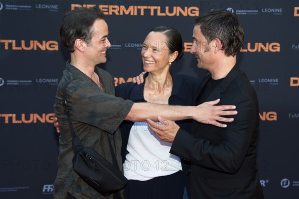 Nikolai Kinski, Sabine Timoteo, Clemens Schick, DIE ERMITTLUNG, Photo call on the red carpet for