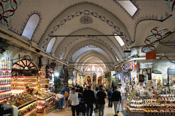 Grand Bazaar alley with many people, Istanbul, Turkey, Asia