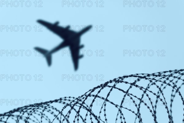 Symbolic image, deportation flights of illegal and delinquent migrants, passenger aircraft,