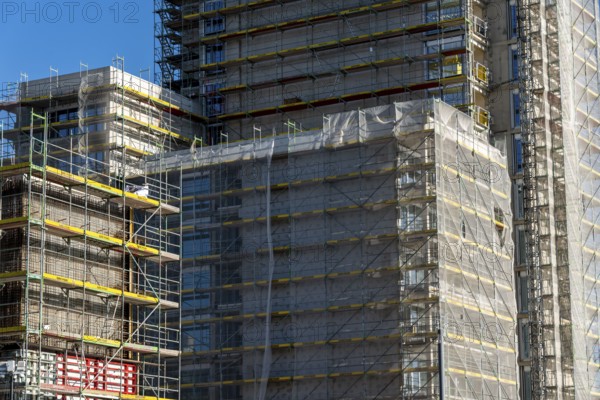Construction site, new residential development, Phönixsee residence on the north bank, senior