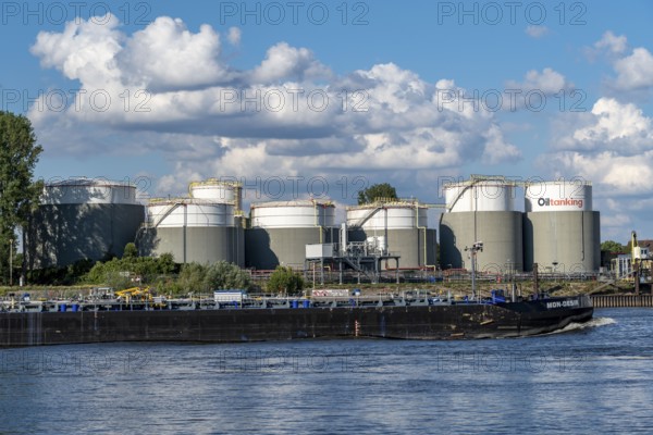 Duisburg harbours, tank terminal of Oiltanking Deutschland GmbH, large tanks for fuels and