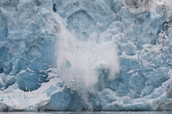 Calving glacier, edge of Monacobreen, Liefdefjord, Woodfjord area, Spitsbergen Island, Svalbard and