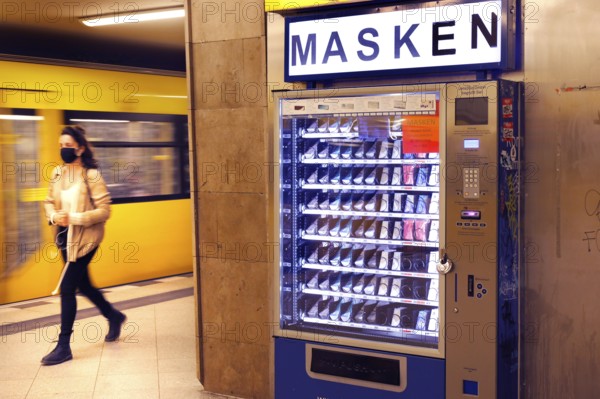 Vending machine with protective masks in a Berlin underground station, 27/04/2020