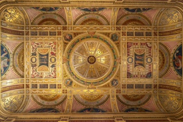 Ceiling of the chapel of Worcester College, University of Oxford, Oxfordshire, England, Great