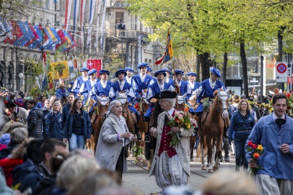Parade of historically costumed guildsmen, Sechseläuten or Sächsilüüte, Zurich Spring Festival,
