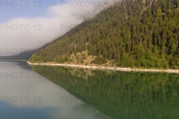 Early morning at the Sylvenstein reservoir, Reservoir in the Isarwinkel, municipality of Lenggries,