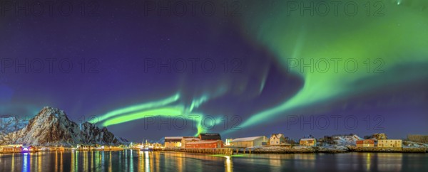 Northern Lights Panorama Svolvaer Lofoten Norway