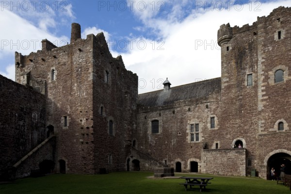 Courtyard view to the north