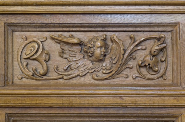 Jakobikirche, pews in the nave, carvings from the 17th century, putti, St., Sankt, Saint