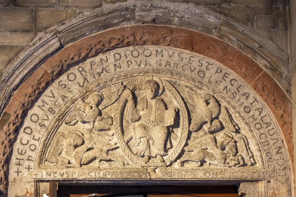 Maastricht, Basiliek van Sint Servaas (Basilica of St Servatius), tympanum on the north portal