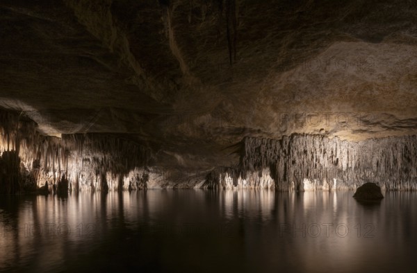 Porto Christo, Majorca, Coves del Drac, dragon cave, underground lake with stalactites