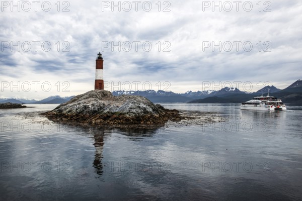 Lighthouse Les Eclaireurs with excursion boat, Beagle Channel, Ushuaia, Argentina, South America