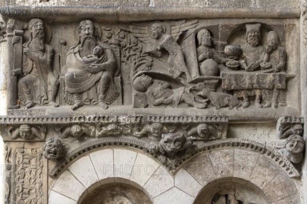 Moissac, Saint-Pierre Abbey, portal of the abbey church, left vestment relief: Story of Lazarus