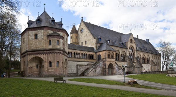 Goslar Kaiserhaus 74958 left Double chapel of St Ulrich 11-13th century after decay Restoration