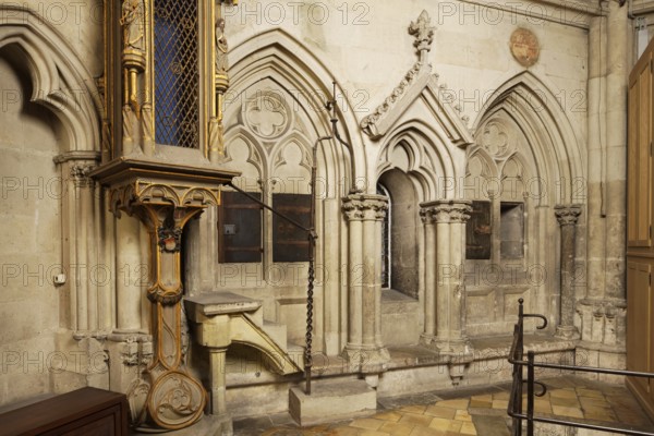 Sacrament house in the choir, next to it wall cupboard in the apse, St., Sankt, Saint
