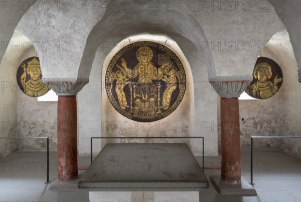 Constance, Minster crypt with Romanesque gold discs, view from the west