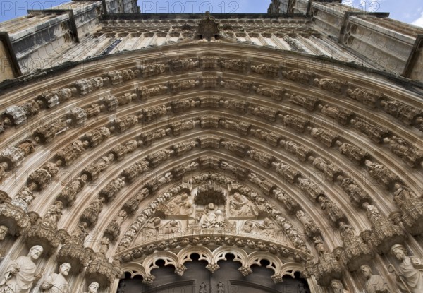 West portal, tympanum and archivolts, St., Sankt, Saint