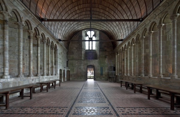 The WUNDERWERK, refectory in the east of the upper floor, built 1212-25, view to the west, St.,