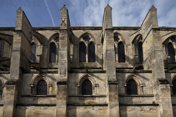 Saint-Leu-d'Esserent, Abbatiale St-Nicolas, nave façade from the north-east, detail, St., St.,