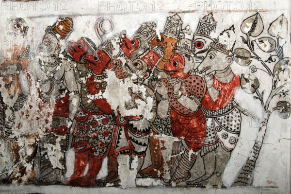 Murals depicting Ramayana and Mahabharat on ceiling in Chennakeshavaraya temple, Adiyamankottai
