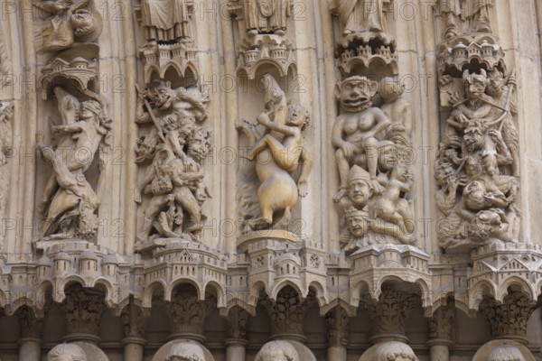 West façade, main portal, wall figures, St., Saint, Saint