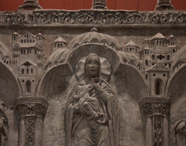 Choir screen exterior, Maria, St., Saint, Saint