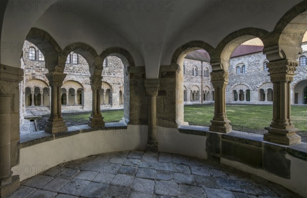 Magdeburg, Kloster Unser Lieben Frauen, well house in front of the east wing of the cloister,