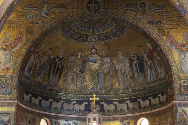 Rome, Roma, Santa Maria in Trastevere, mosaics in the apse, 12th century, Christ with Mary and