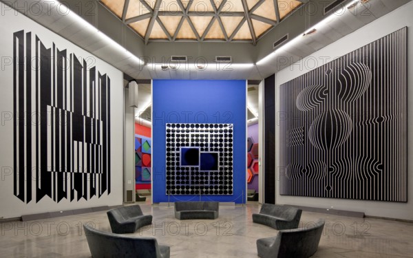 Aix en Provence, Vasarely MuseumBuilt 1973-76. op-art - wall installations around 1975 left Obj Nr