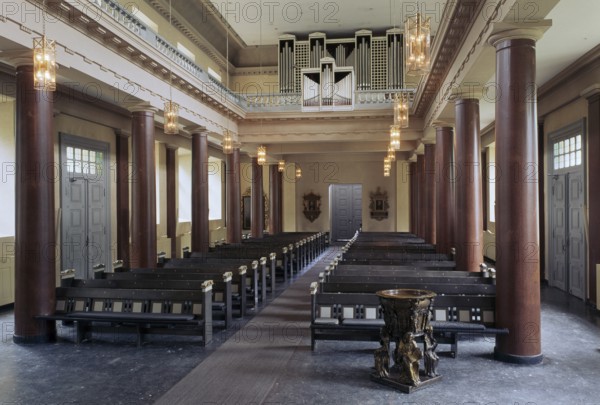 Built from 1829 to 1833 to designs by the Danish state architect Christian Frederik Hansen,