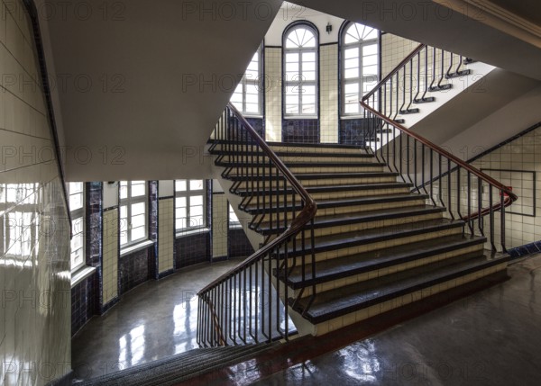 Hamburg Kontorhaus CHILEHAUS, built 1922-24 by Fritz Höger, staircase on the penultimate upper