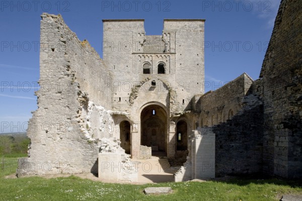 Nave to the east, view to the choir tower, St., Sankt, Saint