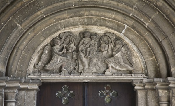 West portal, tympanum, St., Saint, Saint