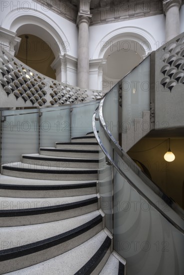 London, Tate Britain Art Museum 1893-1897 built in neoclassical style by Sidney R. J. Smith on