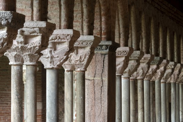 Moissac, Saint-Pierre Abbey, cloister