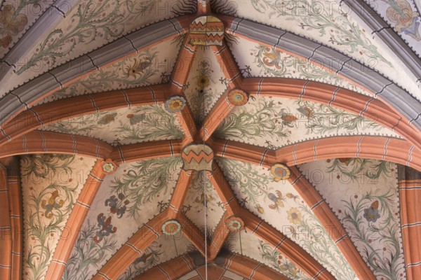 Vault in the north aisle, east bay, St., St., Saint