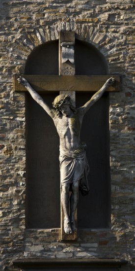 Jesus on the cross, St Bonifatius collegiate church in Freckenhorst, Warendorf, Münsterland, North