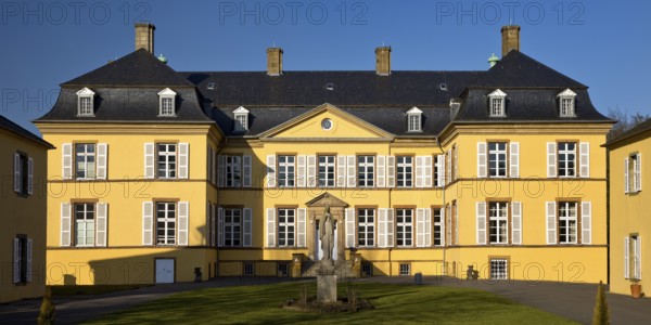 Crassenstein Castle, Niederungsburg, Wadersloh-Diestedde, Warendorf district, Muensterland, North