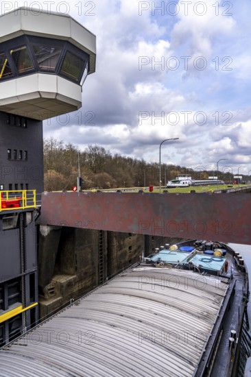 The Gelsenkirchen lock, double lock in the Rhine-Herne Canal, overcomes a height difference of 6.20