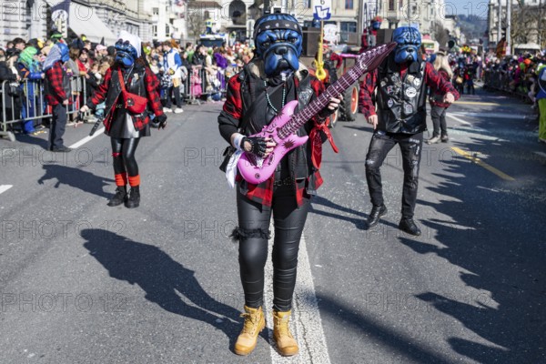 Fasnacht Rocking Dogs
